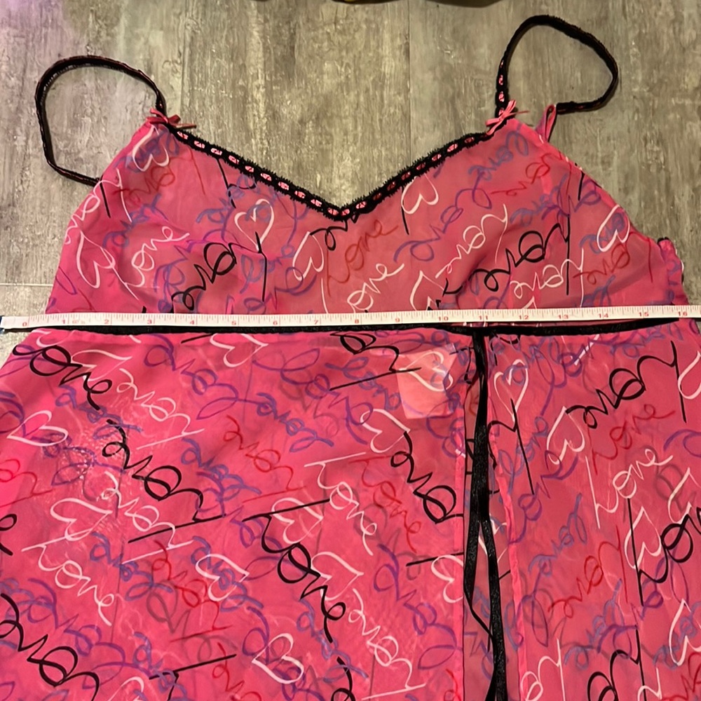 Secret Treasures love and heart mesh slip